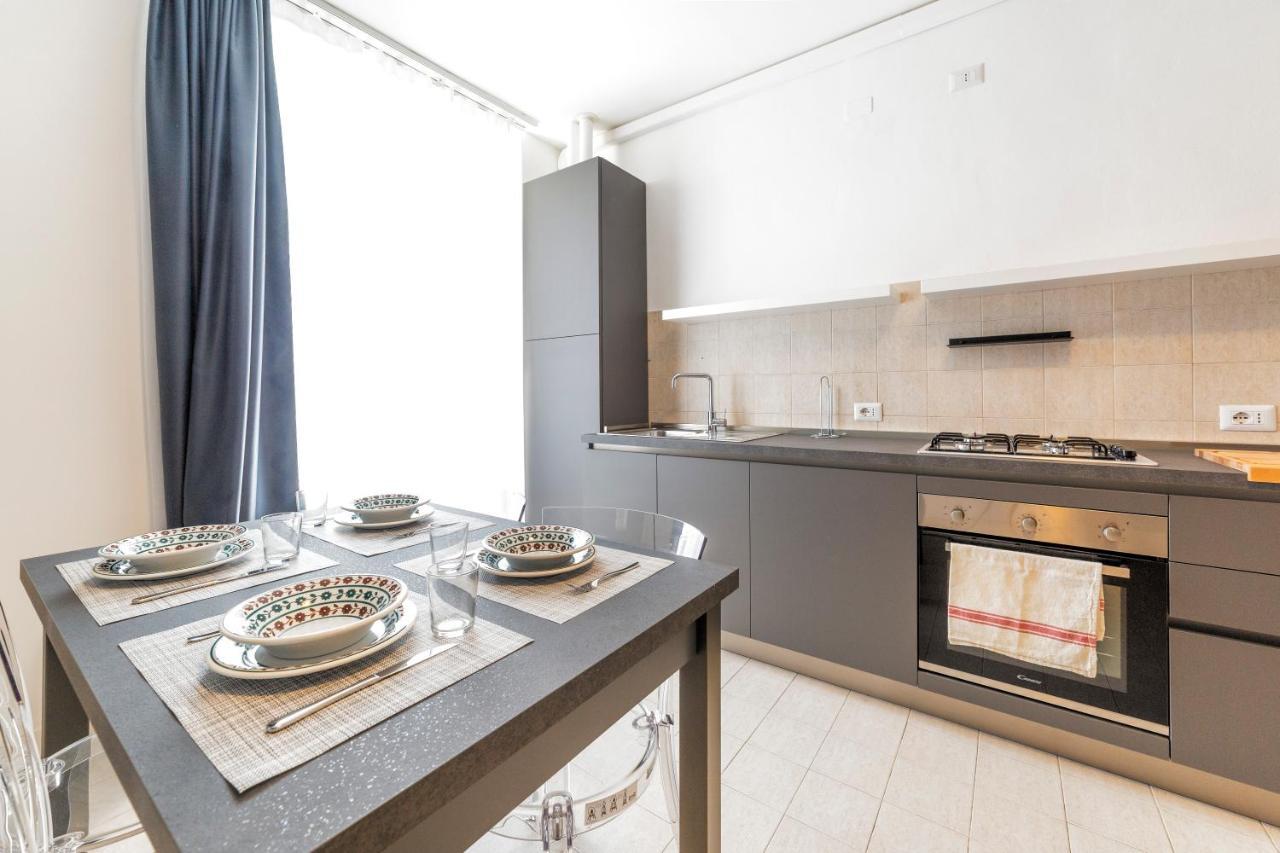 Roomy Apartment Close To Subway M5! Milano Ngoại thất bức ảnh